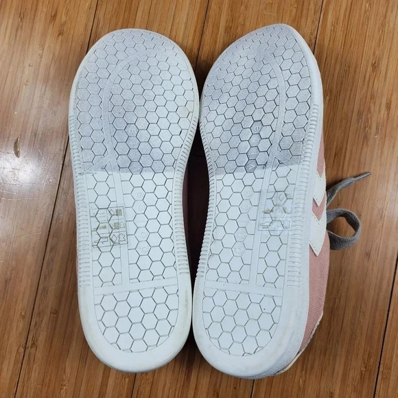 Dolce Vita Pink Snake Print Sneakers Size 6M - Picture 8 of 9